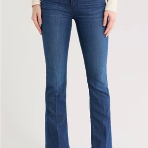 Paige-Manhattan Bootcut Jeans-32 inch inseam(Louisa) size 31